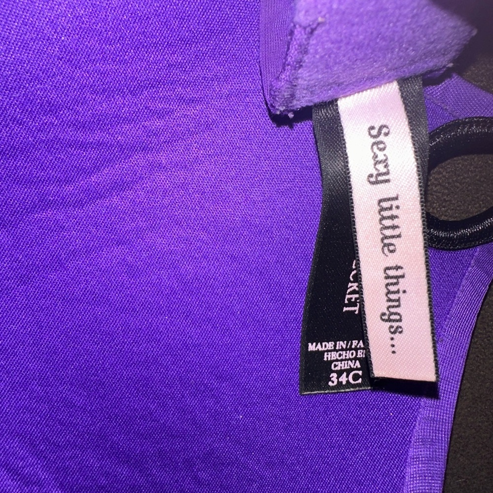 Vs bra